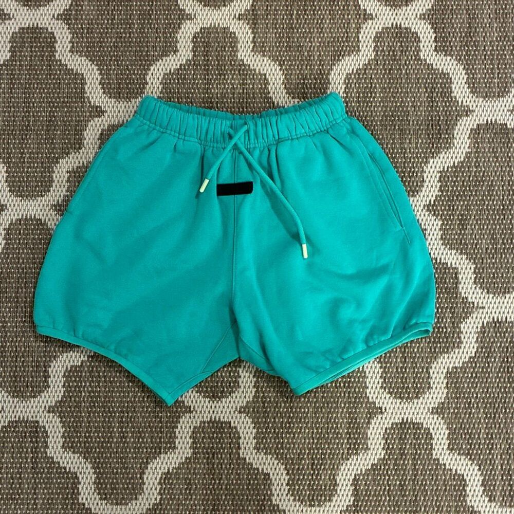 Fear of God, Essentinals  fleece, mint, green, running shorts, size medium ￼